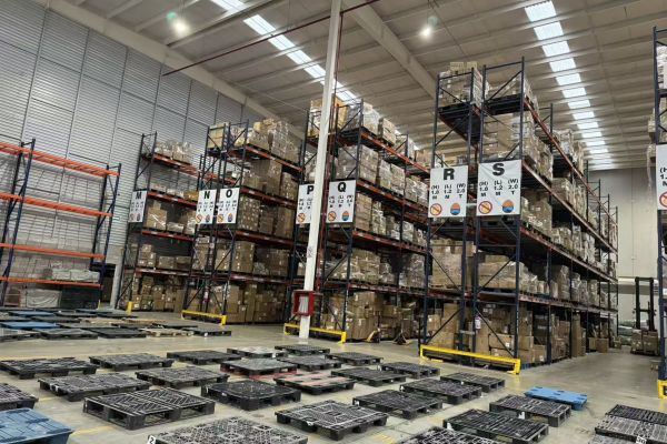 海外仓一件代发=花小钱、省大钱！